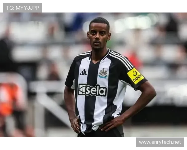 罗马诺爆料伊萨克拒绝留队坚决离开纽卡只盼加盟红军利物浦